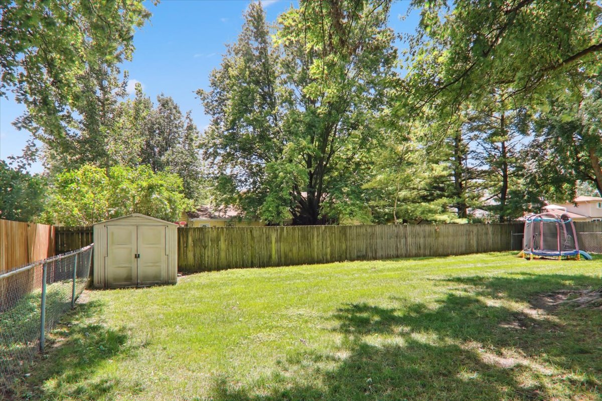 1715 Gregory Street Normal, IL 61761 - Photo 7 of 42 Gallery Image 7