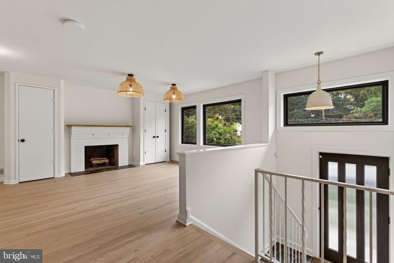 963 North Rochester Street Arlington, VA 22205 - Photo 2 of 43 Gallery Image 2