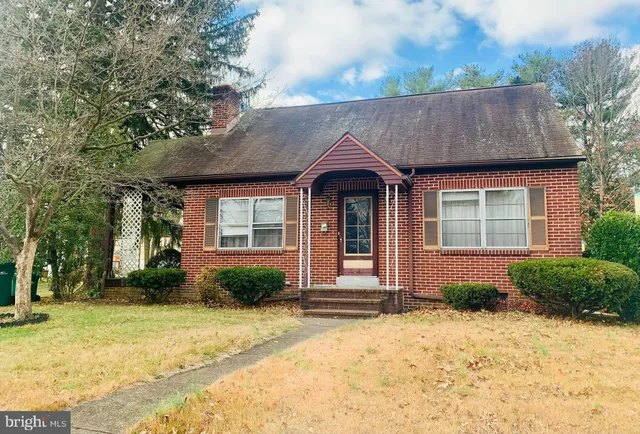 $209,900 | 54 Oak Avenue, Camp Hill, PA 17011