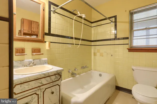 $209,900 | 54 Oak Avenue, Camp Hill, PA 17011