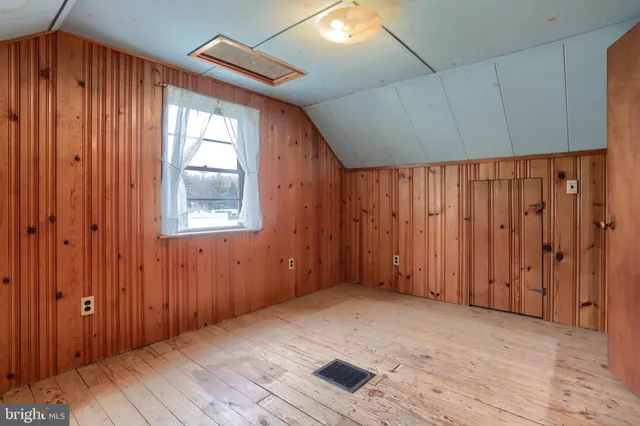 $209,900 | 54 Oak Avenue, Camp Hill, PA 17011