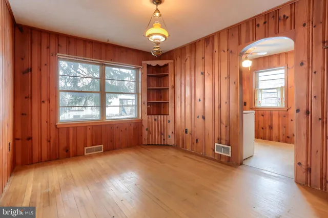 $209,900 | 54 Oak Avenue, Camp Hill, PA 17011