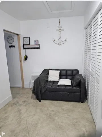 $6,000 | 4540 Southwest 28th Terrace, Dania Beach, FL 33312