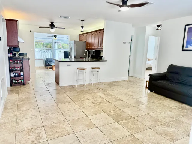 $6,000 | 4540 Southwest 28th Terrace, Dania Beach, FL 33312