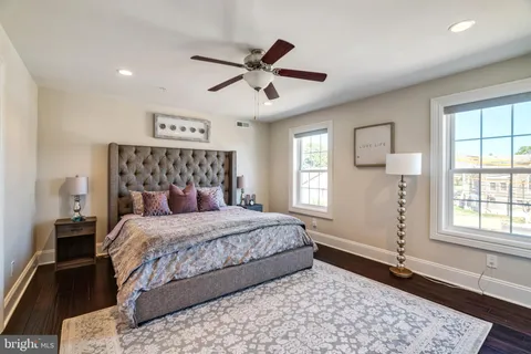 $1,150,000 | 4732 Cross Street, Philadelphia, PA 19128