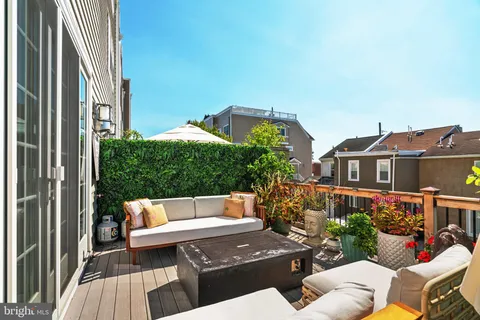 $1,150,000 | 4732 Cross Street, Philadelphia, PA 19128