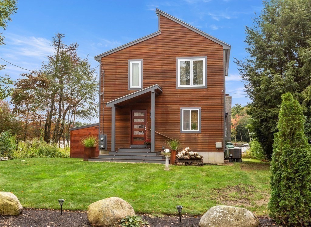 115 Gregory Island Road Hamilton, MA 01982 - Photo 1 of 25 Gallery Image 1