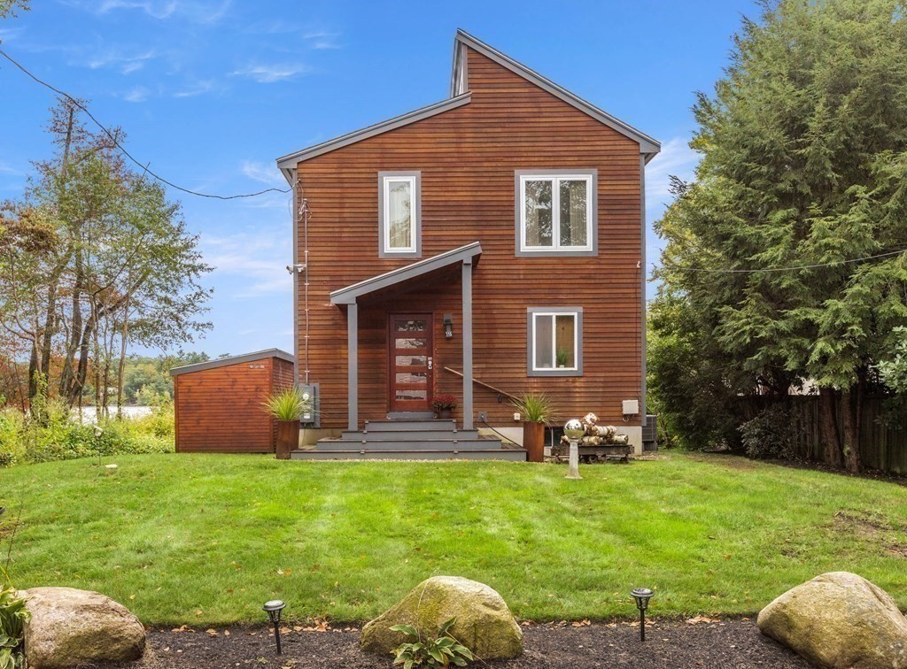 115 Gregory Island Road Hamilton, MA 01982 - Photo 23 of 25 Gallery Image 23