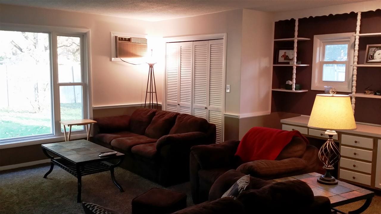 4212 North Manchester Road Muncie, IN 47304 - Photo 3 of 21