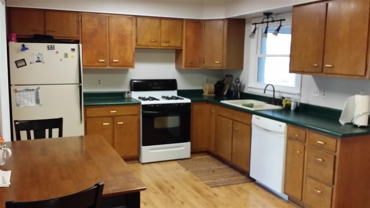 4212 North Manchester Road Muncie, IN 47304 - Photo 5 of 21