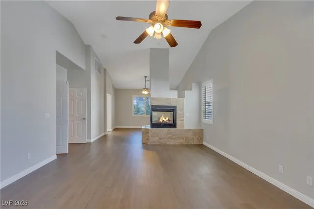 $4,000 | 63 Cascade Lake Street, Las Vegas, NV 89148