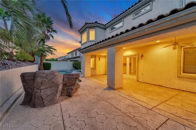 $4,000 | 63 Cascade Lake Street, Las Vegas, NV 89148