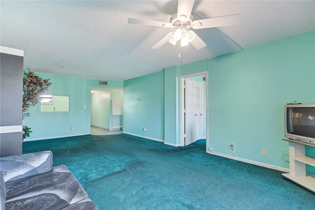 1075 Riverside Drive, Unit 405 Coral Springs, FL 33071 - Photo 13 of 22 Photo 13