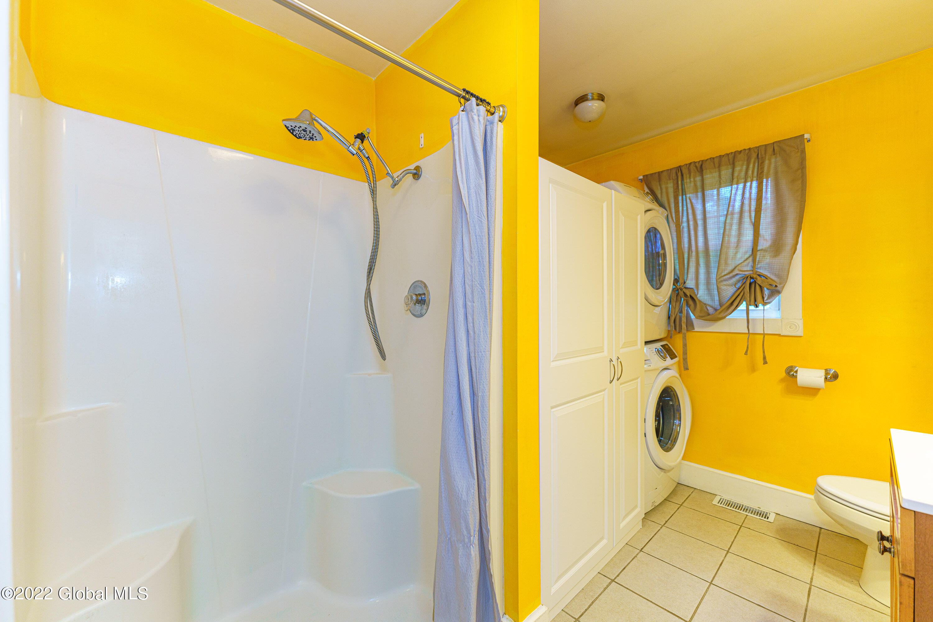 68 Jarvis Road South Ravena, NY 12143 - Photo 20 of 33 Bathroom 2
