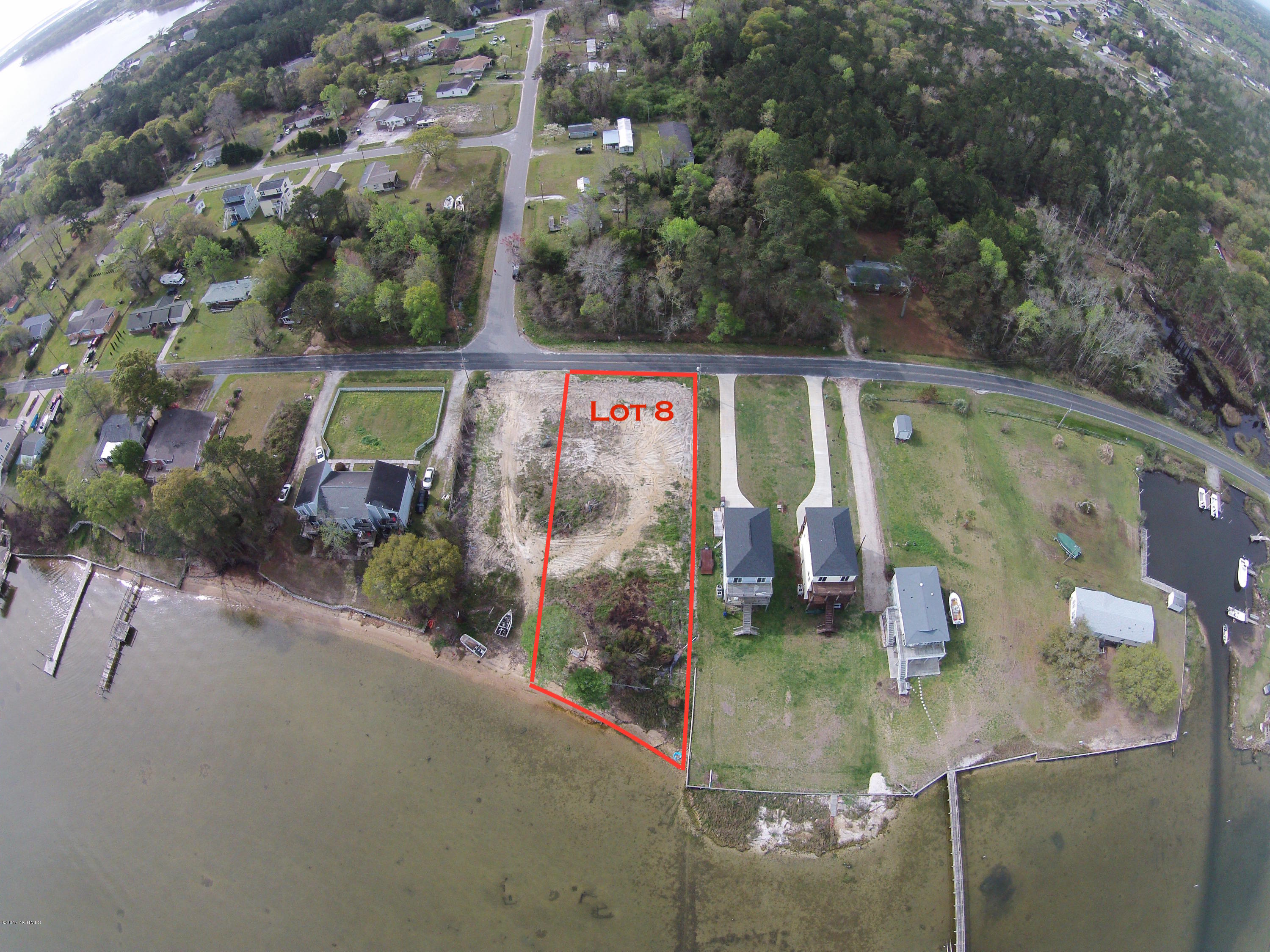 185 Hall Point Road Sneads Ferry, NC 28460 - Photo 7 of 17 185 Hall Point