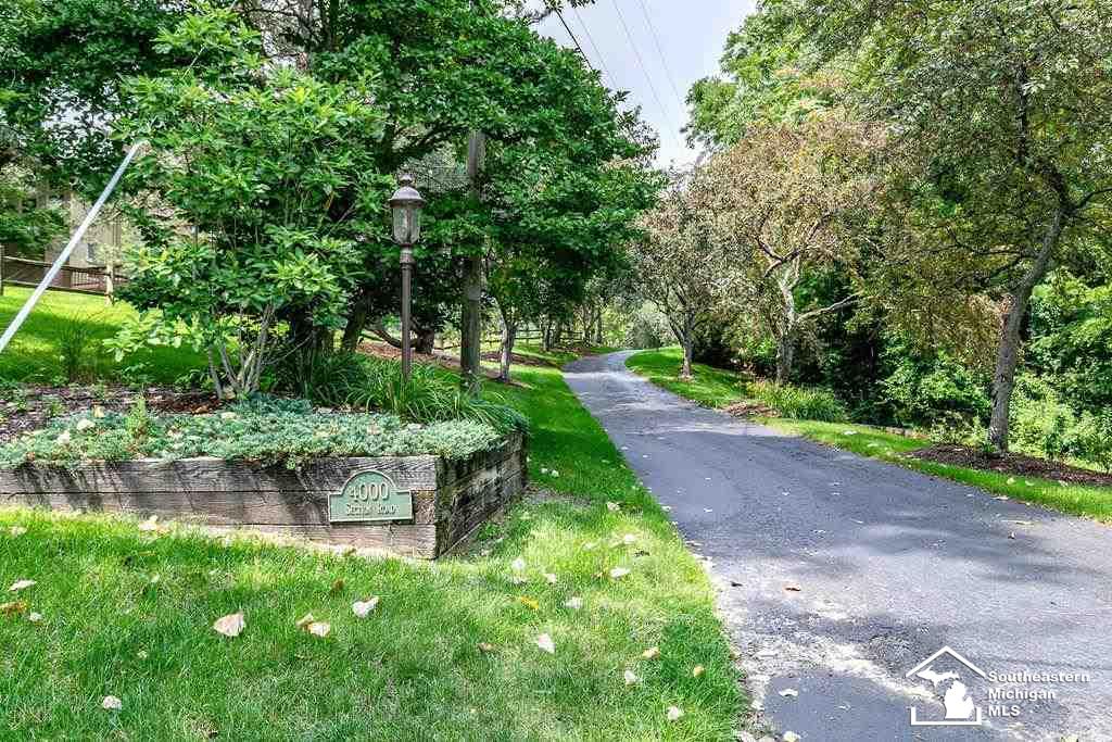 4000 Section Road Lambertville, MI 48144 - Photo 2 of 54 50049723-1.JPG