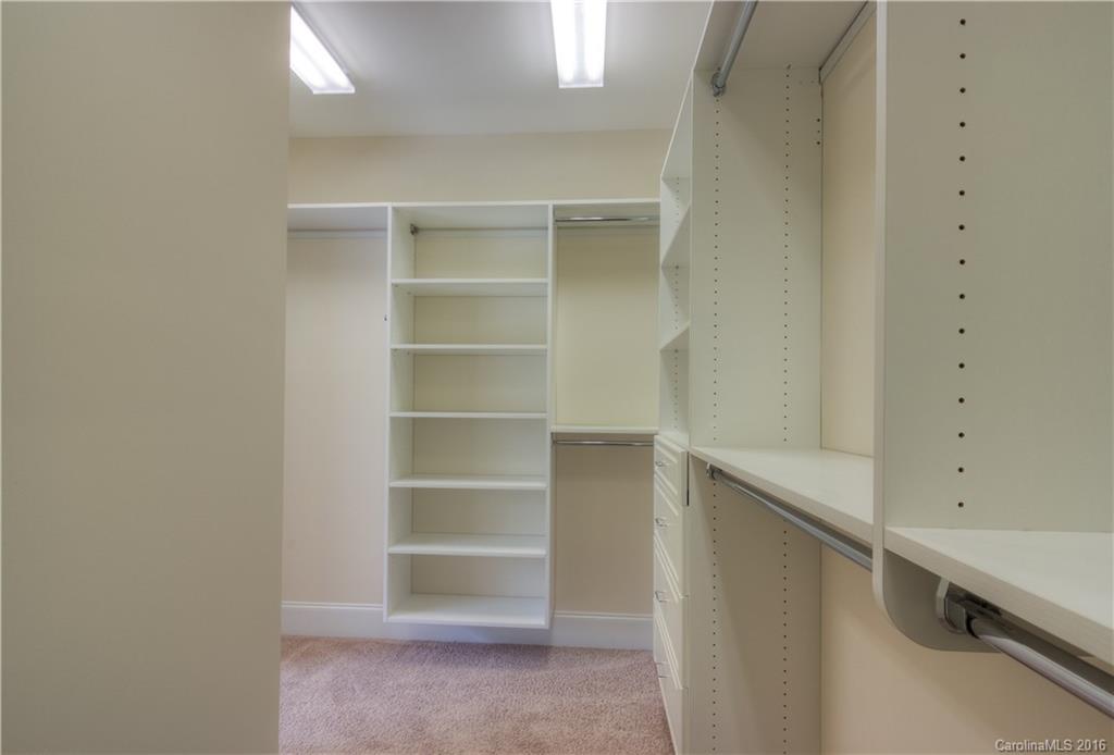 133 Forsythia Lane, Unit 686 Tega Cay, SC 29708 - Photo 14 of 24 Gallery Image 14