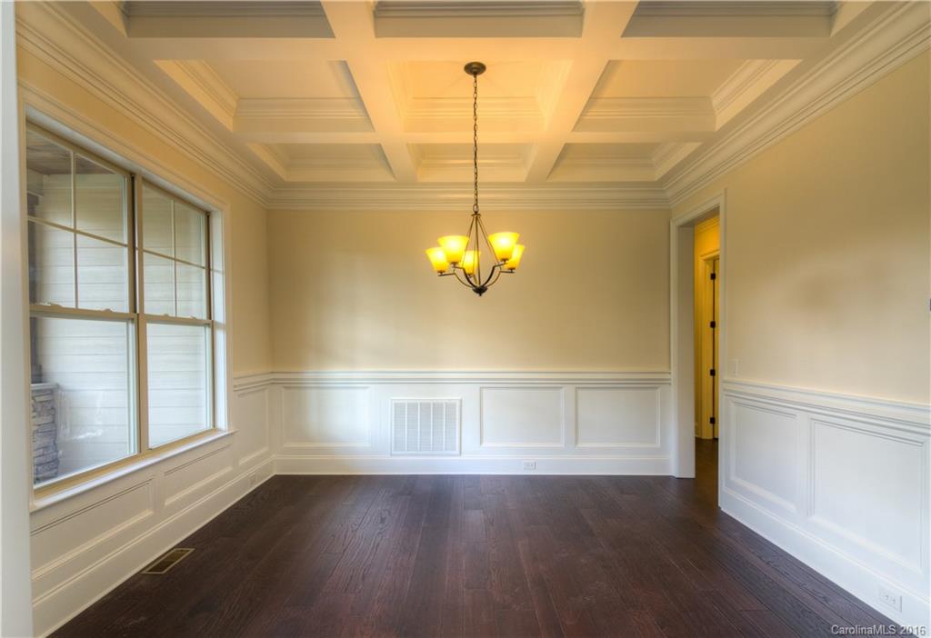 133 Forsythia Lane, Unit 686 Tega Cay, SC 29708 - Photo 4 of 24 Gallery Image 4