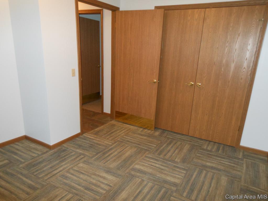 309 Federal Way Springfield, IL 62702 - Photo 17 of 21