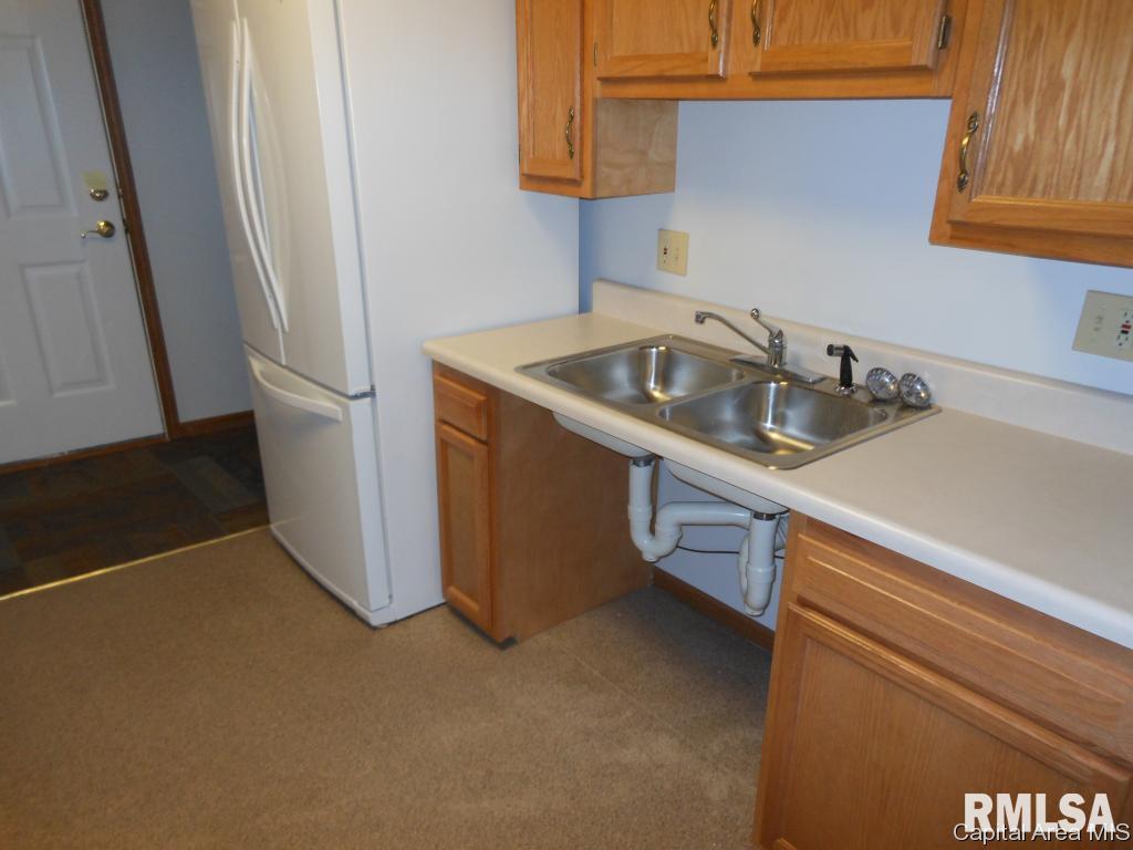 309 Federal Way Springfield, IL 62702 - Photo 8 of 21
