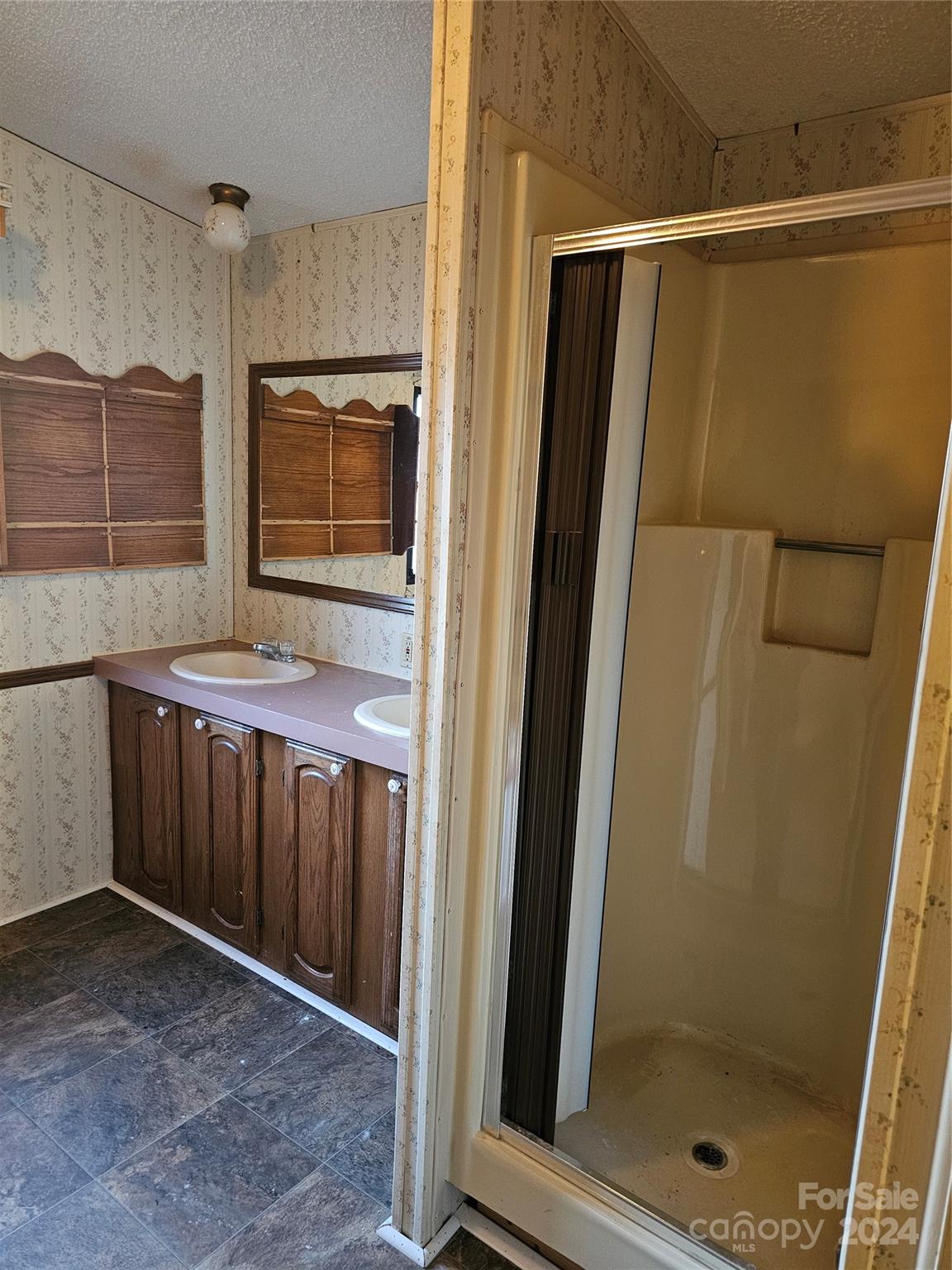 135 Jennings Road Dallas, NC 28034 - Photo 8 of 23 Gallery Image 8
