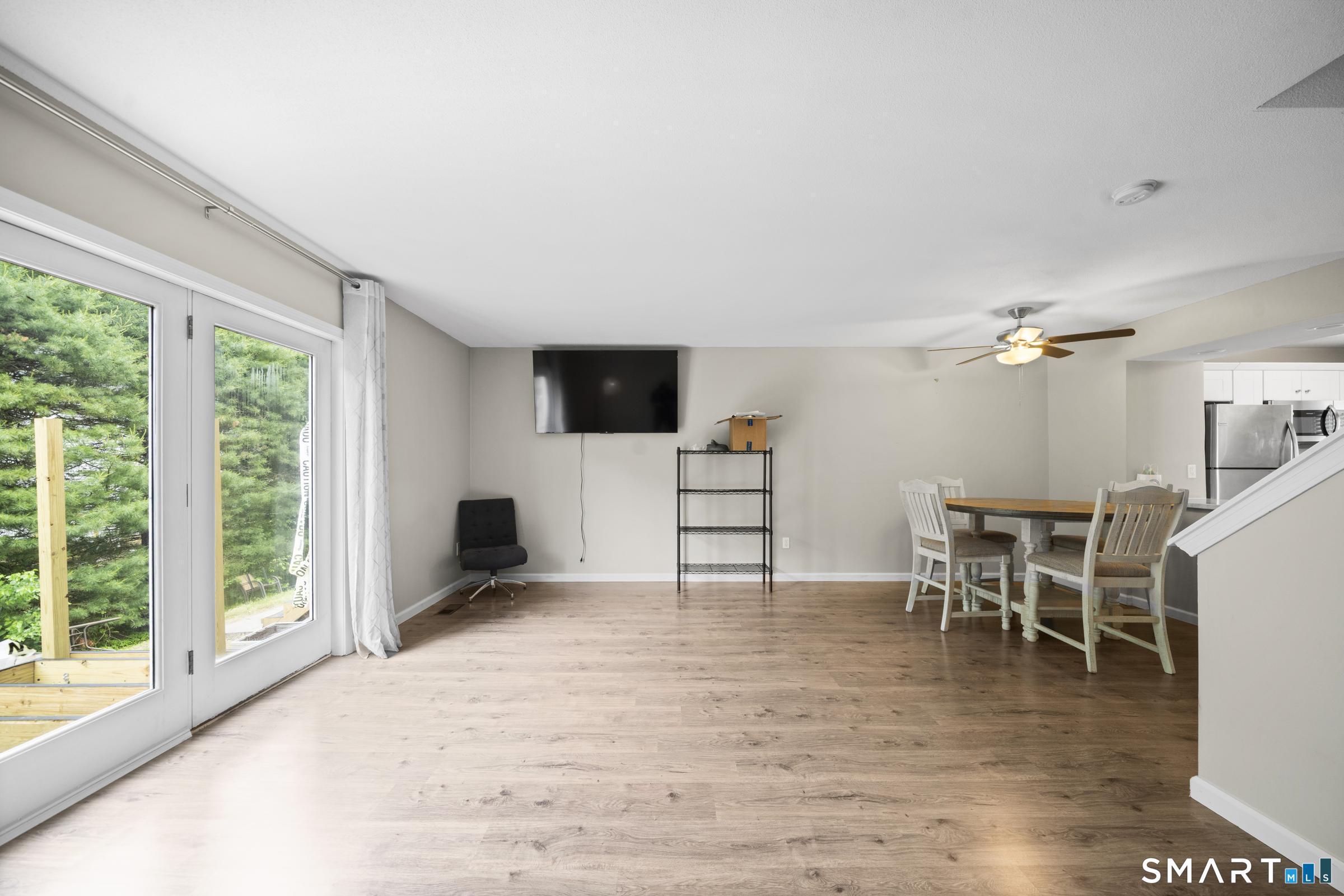 102 Oak Ridge Drive, Unit 102 Windsor Locks, CT 06096 - Photo 7 of 32