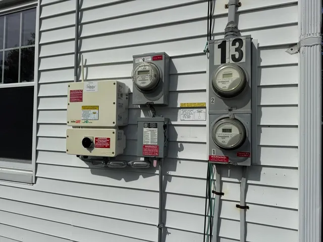 $379,000 | 13 Oxford Avenue, Dudley, MA 01571