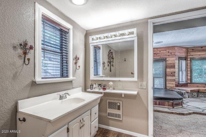 8475 Fossil Creek Road Strawberry, AZ 85544 - Photo 13 of 26 Master Bath