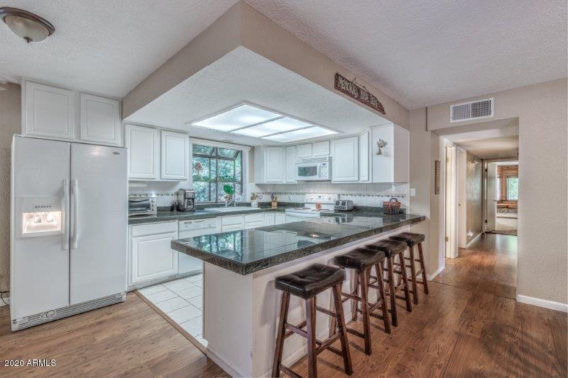 8475 Fossil Creek Road Strawberry, AZ 85544 - Photo 5 of 26 Kitchen (2)