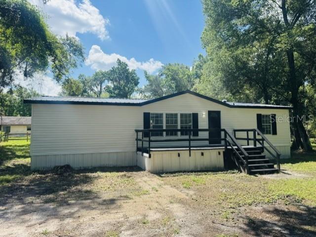 11898 Southwest 36 Way Webster, FL 33597 - Photo 2 of 40