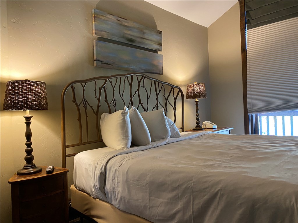 17 Lake Ridge Circle, Unit 1830 Keystone, CO 80435 - Photo 20 of 35 Professional photos coming soon!