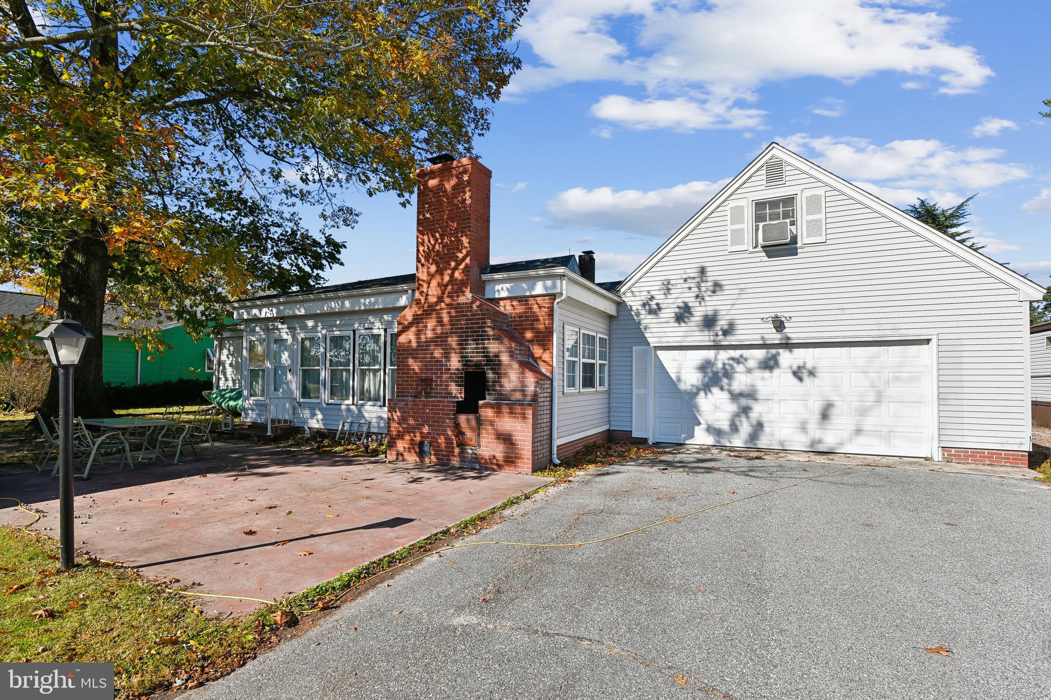 9266 Sharptown Road Laurel, DE 19956 - Photo 2 of 34 a view of a house with a yard