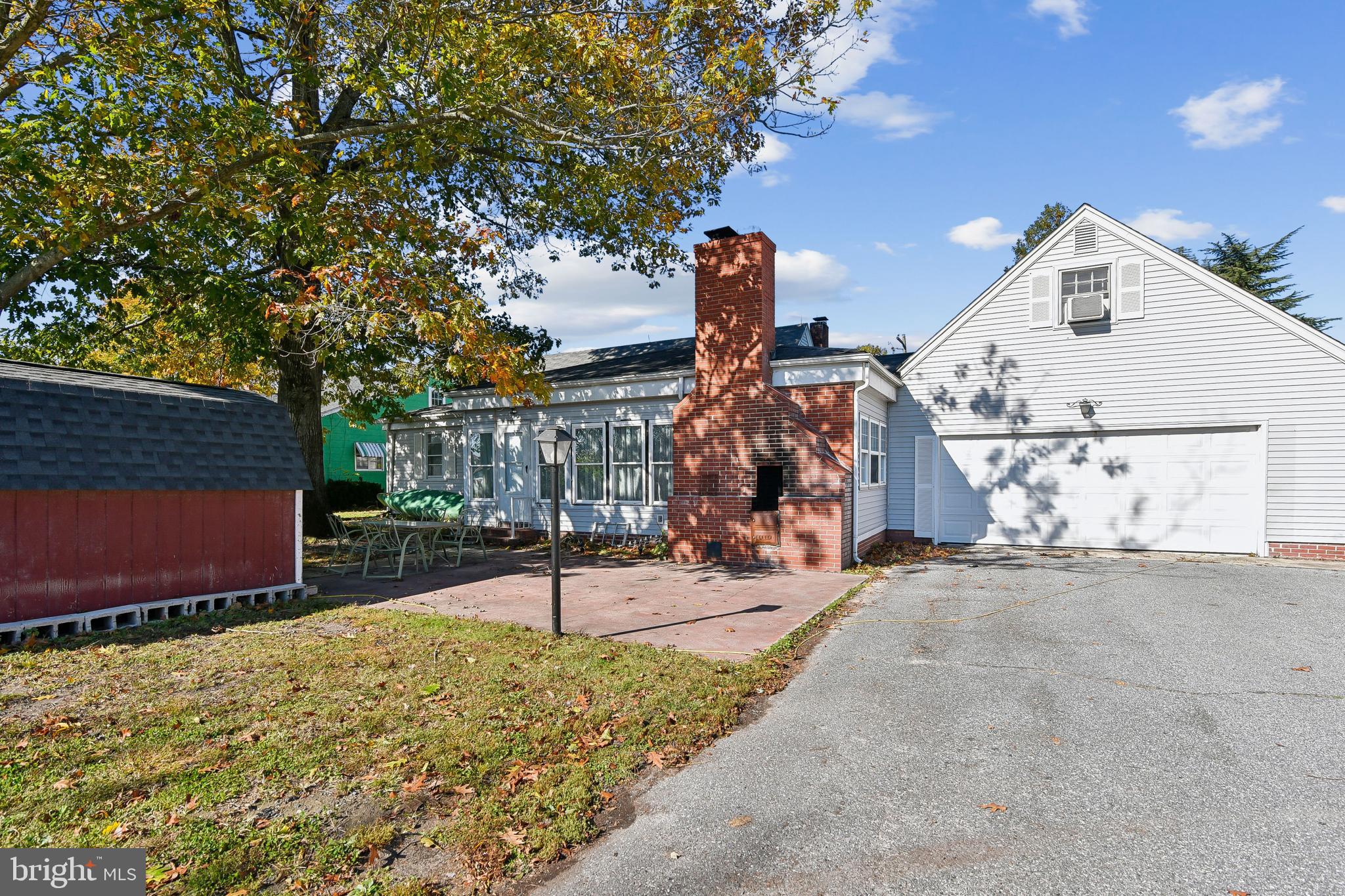 9266 Sharptown Road Laurel, DE 19956 - Photo 5 of 34 a view of a park with plants and trees
