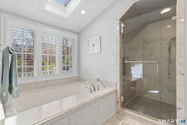 $5,795,000 | 25 Lakewood Circle North, Greenwich, CT 06830