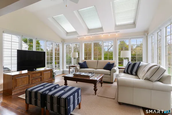 $5,795,000 | 25 Lakewood Circle North, Greenwich, CT 06830