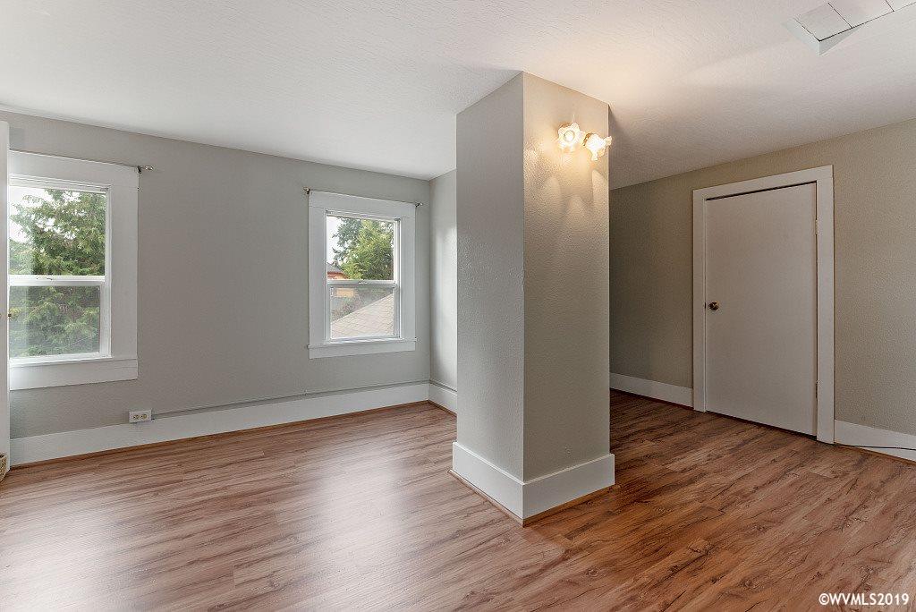 476 Southwest Maple Street Dallas, OR 97338 - Photo 34 of 42 Gallery Image 34