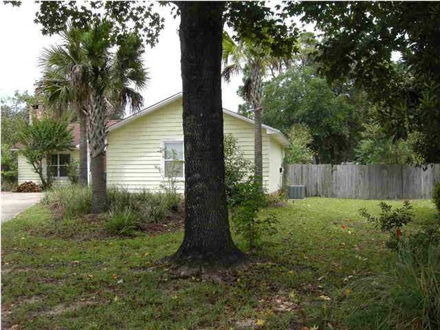 933 Ridgewood Way Niceville, FL 32578 - Photo 4 of 23 Additional Photo