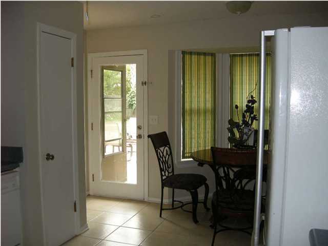 933 Ridgewood Way Niceville, FL 32578 - Photo 8 of 23 Additional Photo