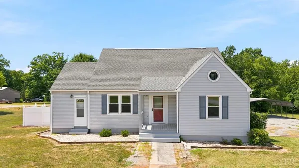 $285,000 | 3100 Wards Road, Altavista, VA 24517