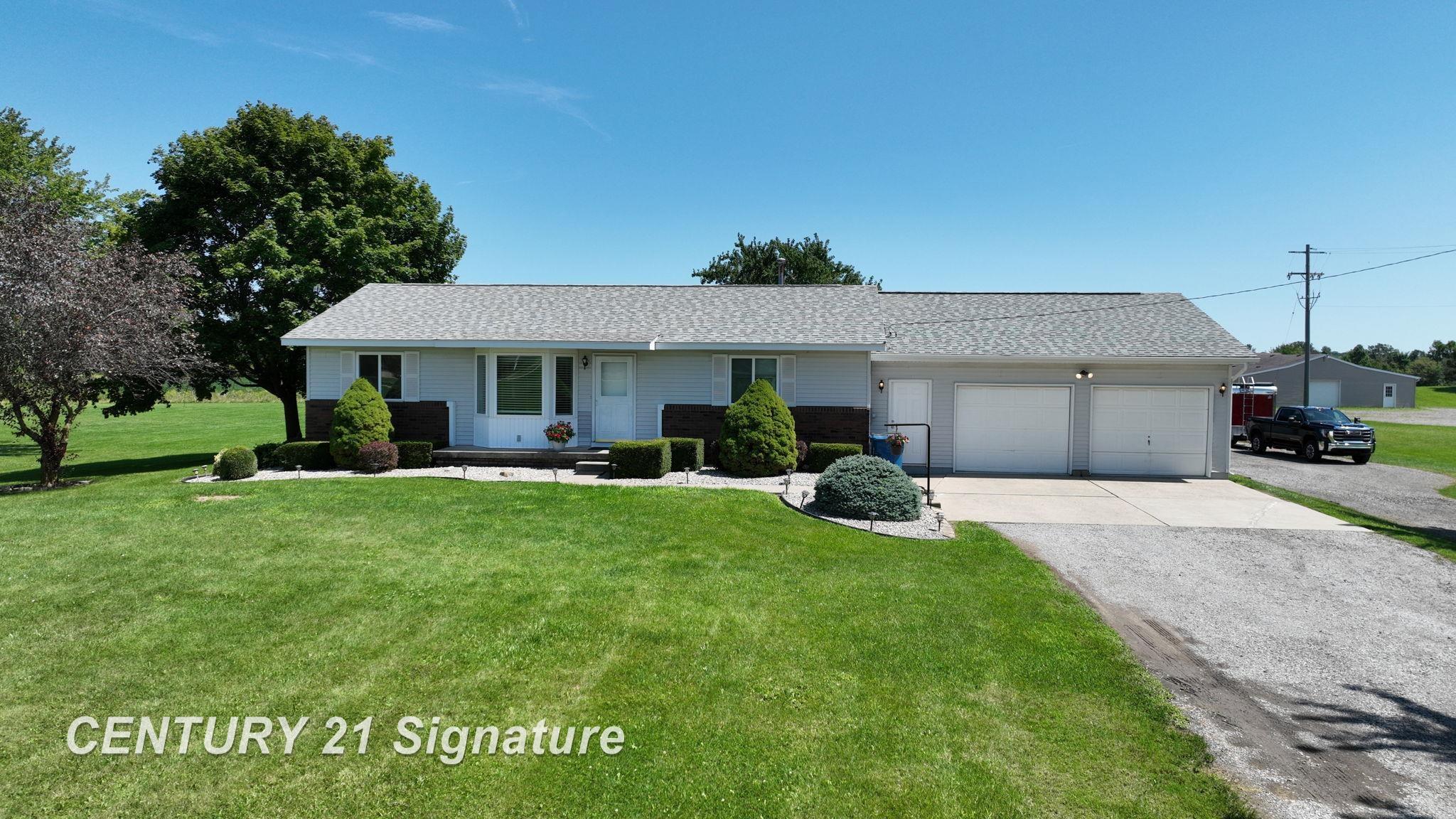 2399 South Duffield Road Lennon, MI 48449 - Photo 1 of 64