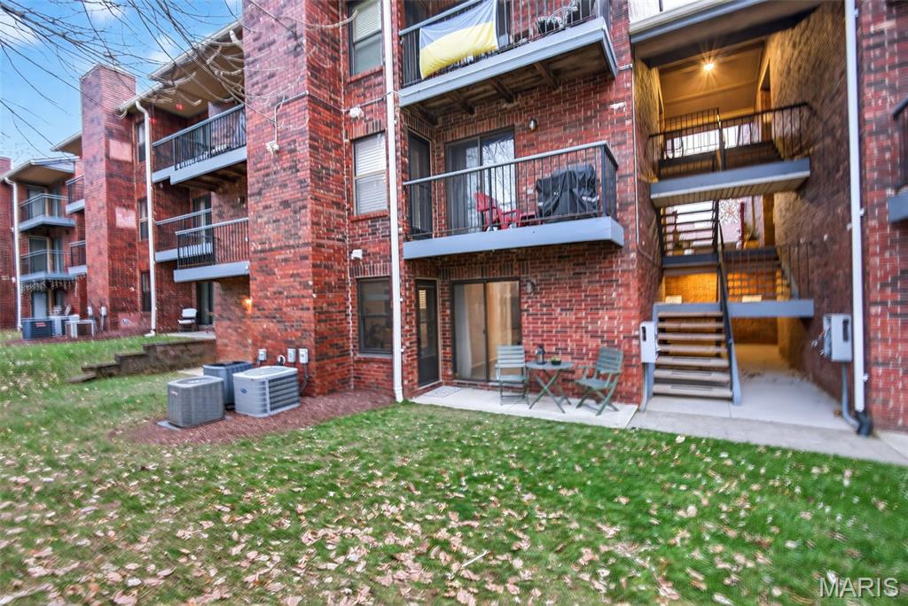 2331 Kratky Road, Unit E St. Louis, MO 63114 - Photo 18 of 18