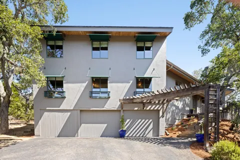 $4,150,000 | 30 Minoca Road, Portola Valley, CA 94028