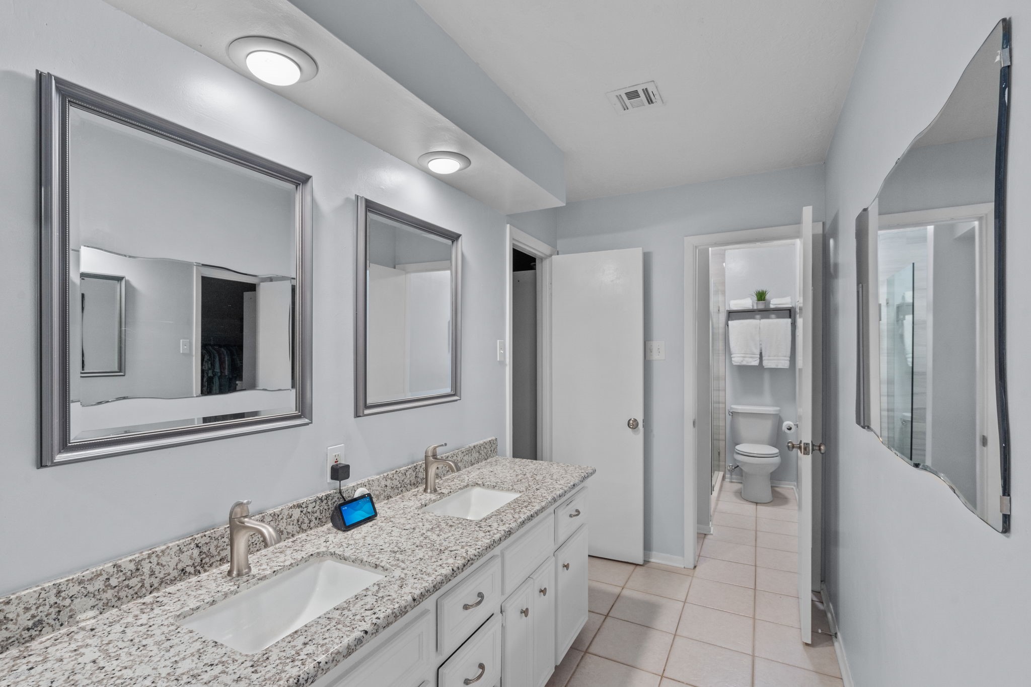 659 Davis Road League City, TX 77573 - Photo 23 of 29 Master Bath
