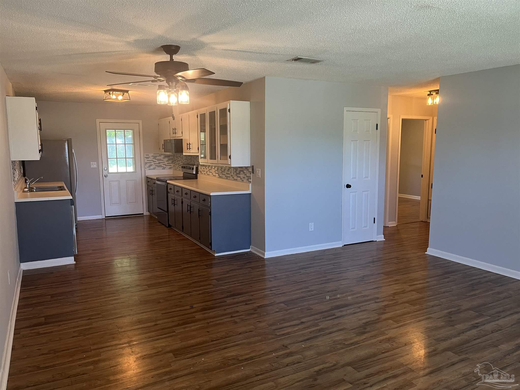 3238 Santa Rosa Drive Gulf Breeze, FL 32563 - Photo 3 of 30