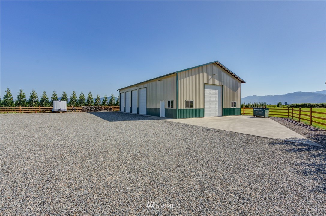 4420 Reese Hill Road Sumas, WA 98295 - Photo 2 of 25