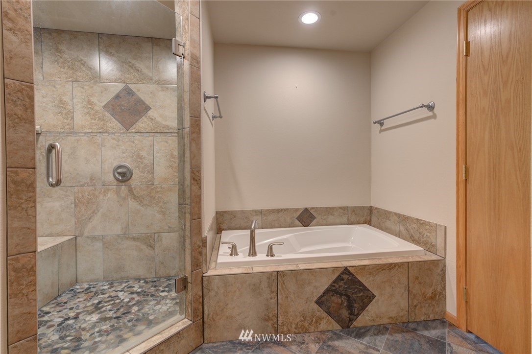 4420 Reese Hill Road Sumas, WA 98295 - Photo 14 of 25