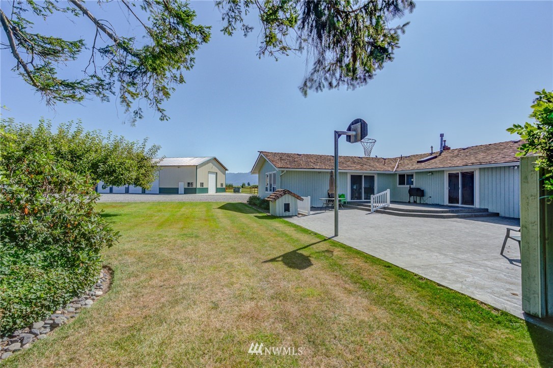4420 Reese Hill Road Sumas, WA 98295 - Photo 18 of 25