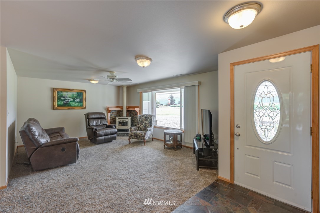 4420 Reese Hill Road Sumas, WA 98295 - Photo 6 of 25