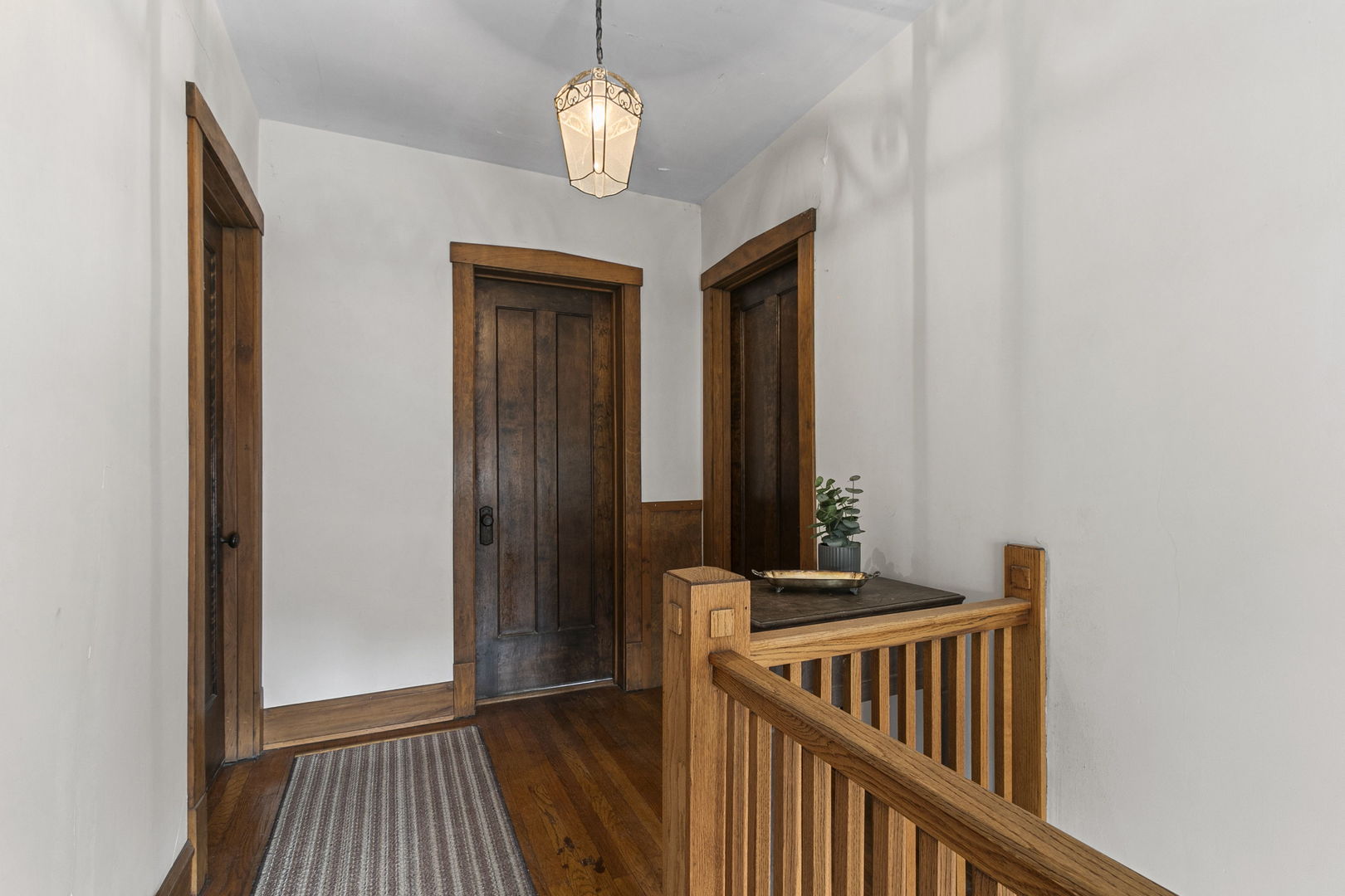 316 Gage Road Riverside, IL 60546 - Photo 8 of 24