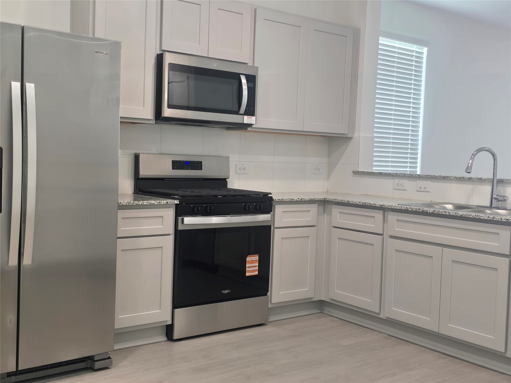 15006 English Rose Road Conroe, TX 77302 - Photo 4 of 9